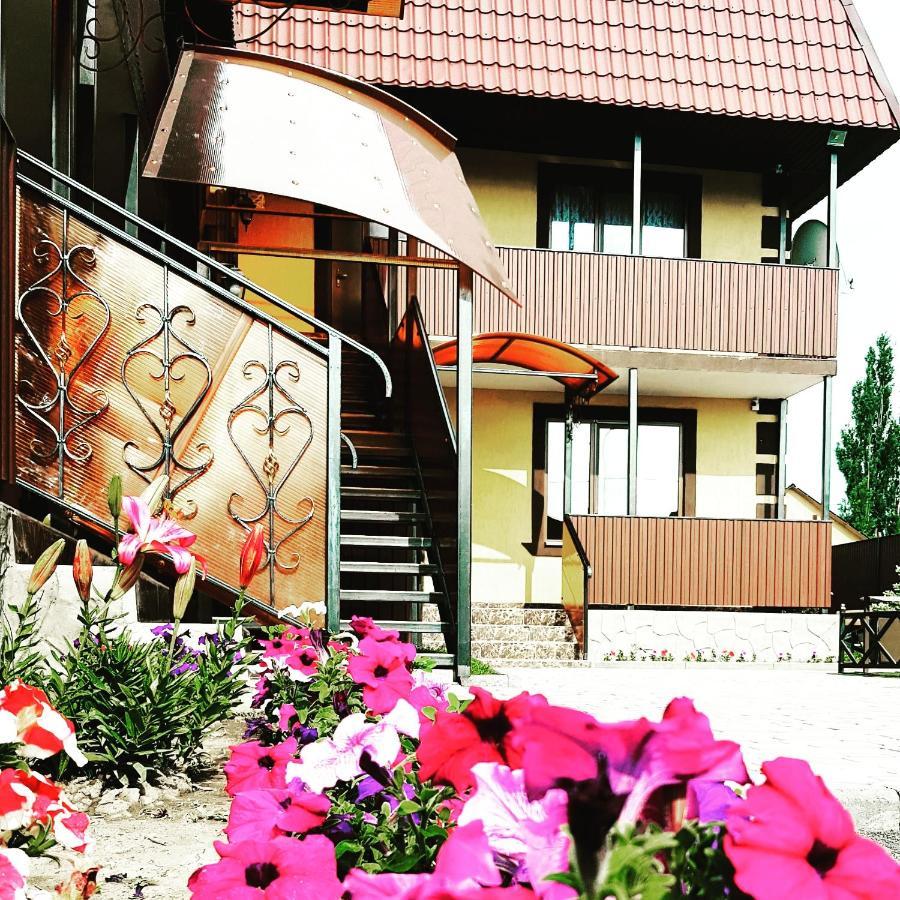 "Гостевой Дом Анны" По Улице Абая, 165 Taldykorgan Exterior photo