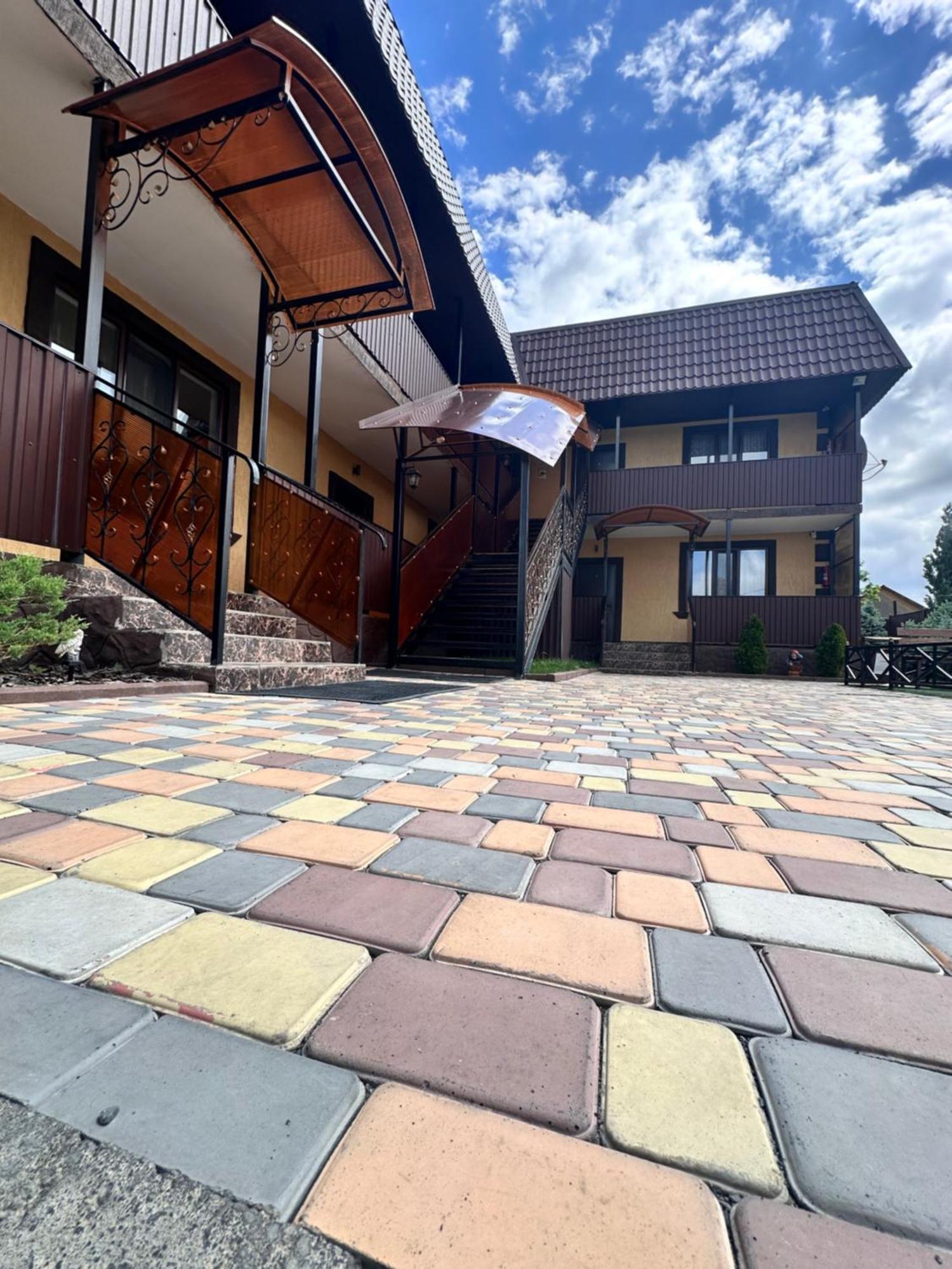 "Гостевой Дом Анны" По Улице Абая, 165 Taldykorgan Exterior photo
